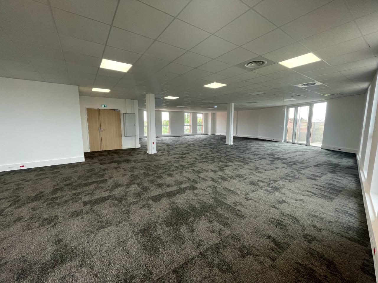 Bureau Villeneuve-d'Ascq 527m² Location bureau Villeneuve-d'Ascq Nord OLBUR2531804 6